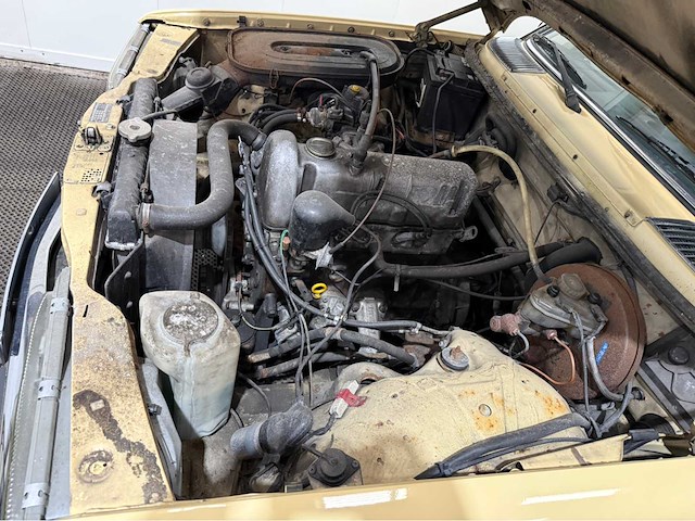 Mercedes-benz - 230 - 200-280 (w123) oldtimer - 1979 - afbeelding 25 van  32