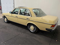 Mercedes-benz - 230 - 200-280 (w123) oldtimer - 1979 - afbeelding 23 van  32