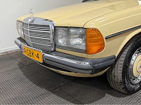 Mercedes-benz - 230 - 200-280 (w123) oldtimer - 1979 - afbeelding 32 van  32