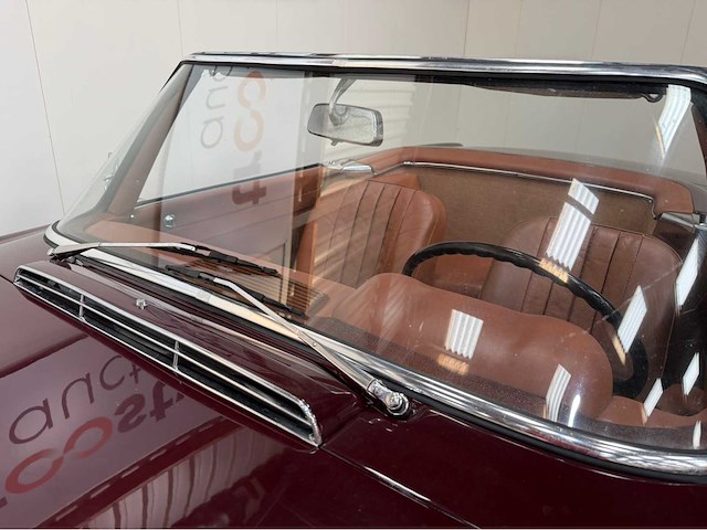 Mercedes-benz - 230 sl - pagode - cabriolet - oldtimer - 1964 - afbeelding 17 van  37