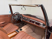 Mercedes-benz - 230 sl - pagode - cabriolet - oldtimer - 1964 - afbeelding 26 van  37