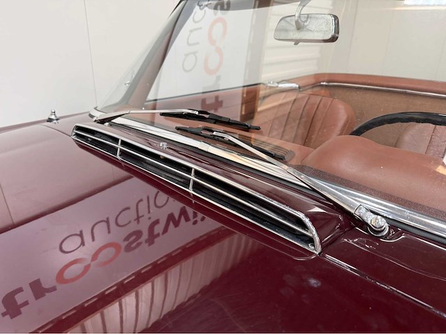 Mercedes-benz - 230 sl - pagode - cabriolet - oldtimer - 1964 - afbeelding 28 van  37