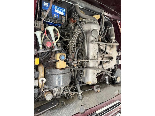 Mercedes-benz - 230 sl - pagode - cabriolet - oldtimer - 1964 - afbeelding 14 van  37