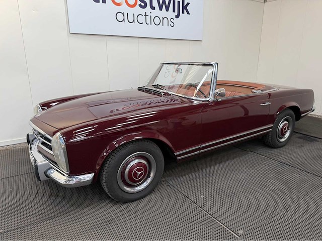 Mercedes-benz - 230 sl - pagode - cabriolet - oldtimer - 1964 - afbeelding 37 van  37