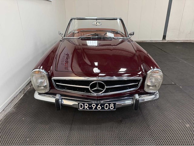 Mercedes-benz - 230 sl - pagode - cabriolet - oldtimer - 1964 - afbeelding 6 van  37