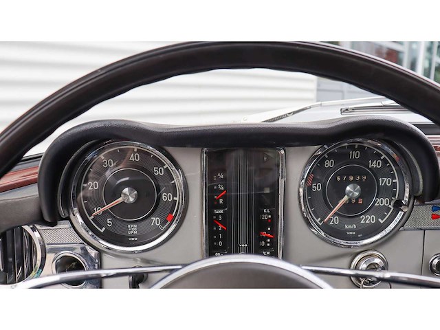 Mercedes-benz - 230 sl automaat - pagode - oldtimer - 09-xg-58 - 1967 - gerestaureerd - afbeelding 5 van  19