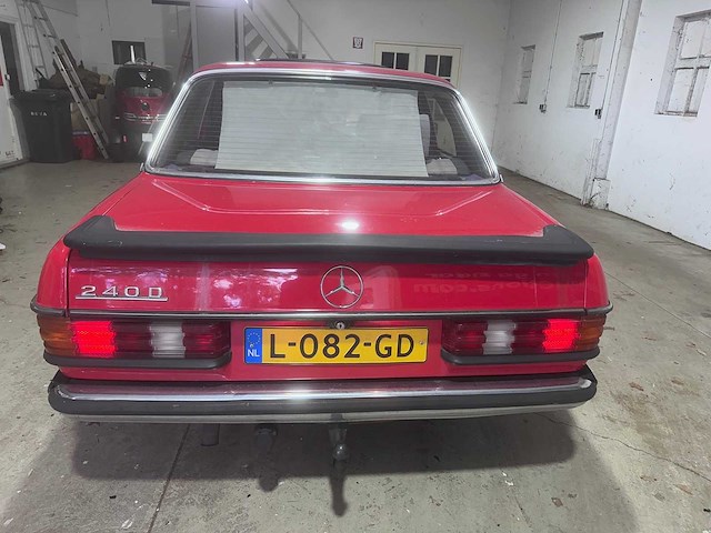 Mercedes-benz - 240 - w123 - l-082-gd- 1982 - afbeelding 15 van  19