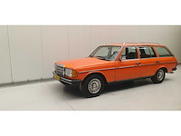 Mercedes-benz - 250 (w123) combi - 250 t - personenauto - afbeelding 23 van  27
