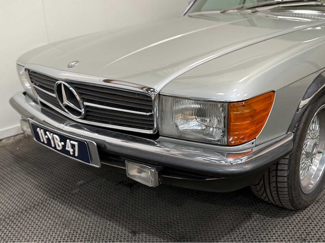 Mercedes-benz - 280 - slc - sl-klasse - oldtimer - 1977 - afbeelding 8 van  36