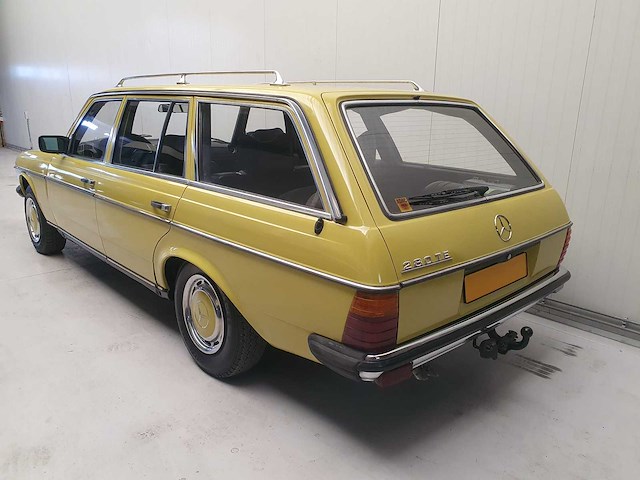 Mercedes-benz - 280 te - w123 - oldtimer - afbeelding 19 van  23