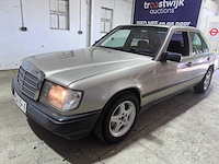 Mercedes-benz - 300d (w124) - 300 dl 6p. - kjv-81-t- 1985 - afbeelding 1 van  12