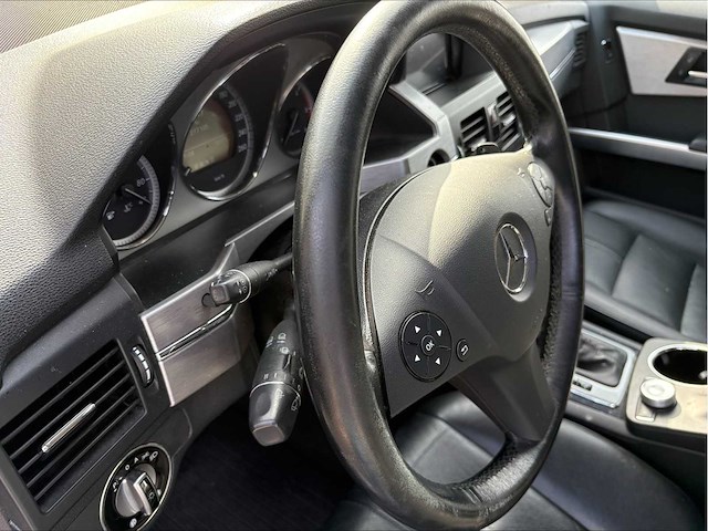 Mercedes-benz - 320 cdi 4matic - glk - vtg-20-p - afbeelding 2 van  16