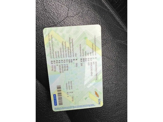 Mercedes-benz - 320 clk-klasse - cabrio - personenauto - 2006 - afbeelding 16 van  33