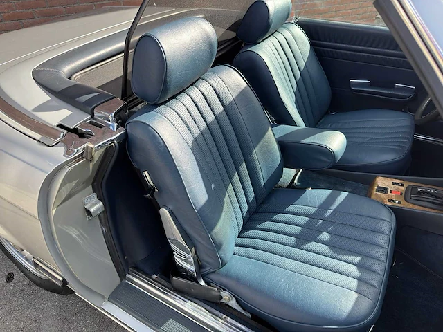 Mercedes-benz - 380 sl - 1984 - r-389-jj - personenauto - afbeelding 27 van  37