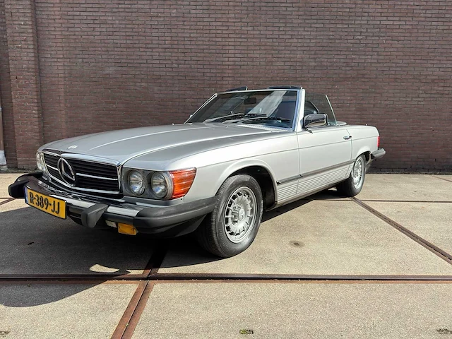 Mercedes-benz - 380 sl - 1984 - r-389-jj - personenauto - afbeelding 15 van  23