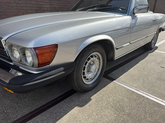 Mercedes-benz - 380 sl - 1984 - r-389-jj - personenauto - afbeelding 20 van  23
