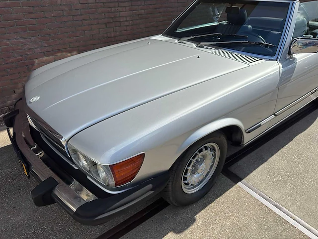 Mercedes-benz - 380 sl - 1984 - r-389-jj - personenauto - afbeelding 22 van  23