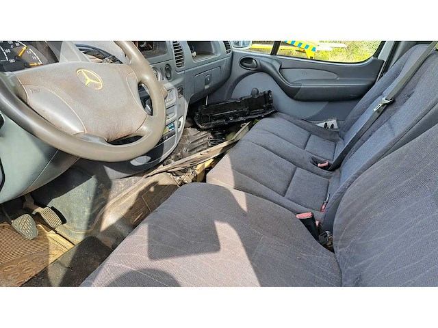 Mercedes-benz - 413 cdi oprijwagen - sprinter - 7-vdt-35 - afbeelding 14 van  14