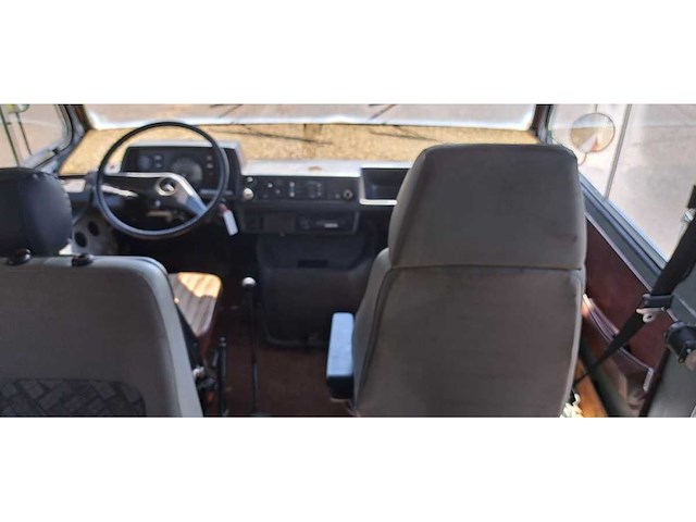 Mercedes-benz - 601 d28 camper - afbeelding 4 van  43