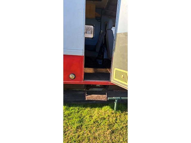 Mercedes-benz - 601 d28 camper - afbeelding 32 van  43