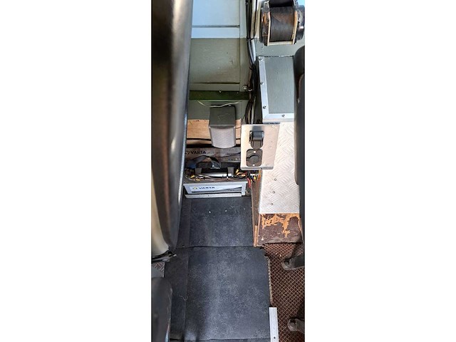 Mercedes-benz - 601 d28 camper - afbeelding 25 van  32