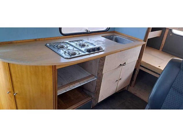 Mercedes-benz - 601 d28 camper - afbeelding 19 van  43
