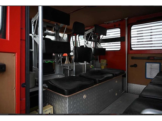 Mercedes benz - 814 - brandweerwagen - afbeelding 6 van  22