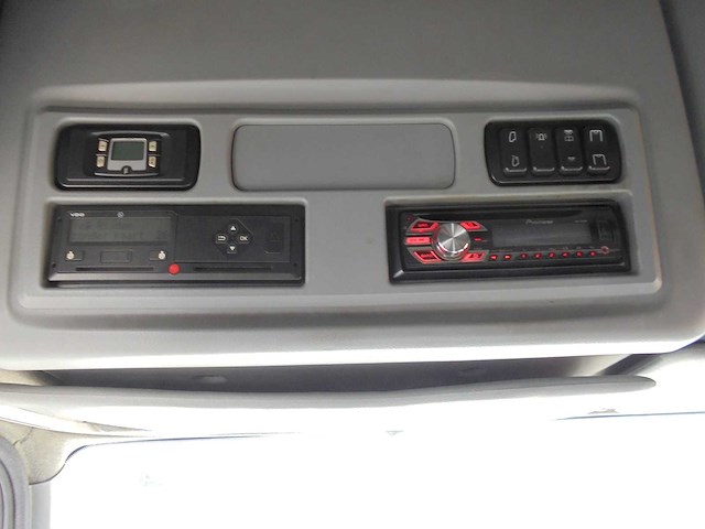 Mercedes-benz - 818 l +oprijbak - atego - bx-fp-80 - afbeelding 21 van  28