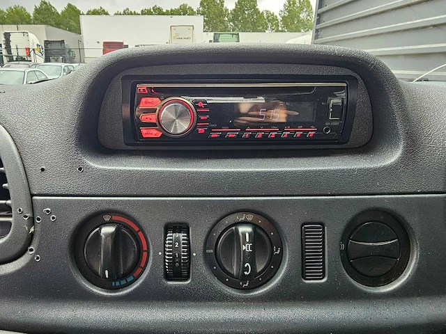 Mercedes-benz - 905.6 - 616 cdi - takel/sleep wagen - afbeelding 13 van  40