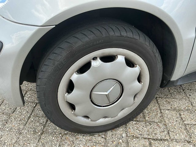 Mercedes-benz - a-klasse - 140 classic lang automaat - car - 2004 - afbeelding 3 van  32