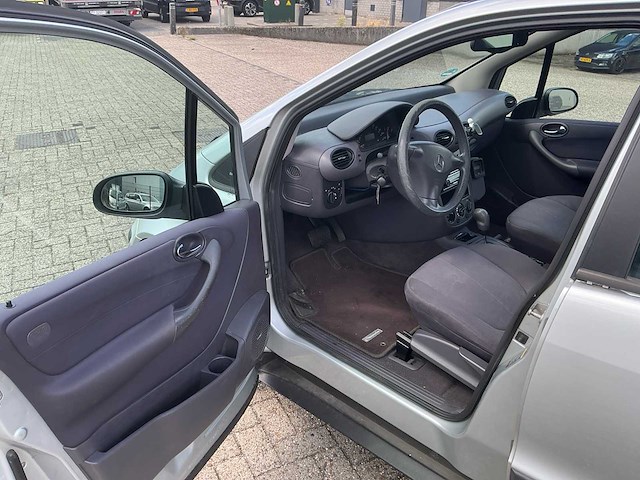 Mercedes-benz - a-klasse - 140 classic lang automaat - car - 2004 - afbeelding 14 van  32
