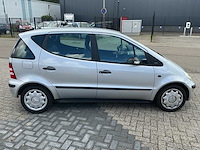 Mercedes-benz - a-klasse - 140 classic lang automaat - car - 2004 - afbeelding 29 van  32