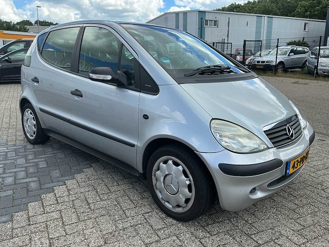 Mercedes-benz - a-klasse - 140 classic lang automaat - car - 2004 - afbeelding 30 van  32