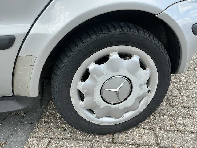 Mercedes-benz - a-klasse - 140 classic lang automaat - car - 2004 - afbeelding 4 van  32