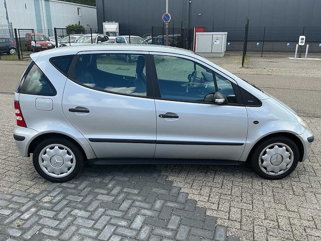 Mercedes-benz - a-klasse - 140 classic lang automaat - car - 2004 - afbeelding 29 van  32