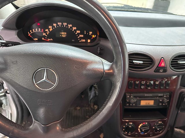 Mercedes-benz - a-klasse - 140 elegance - 85-pf-zk- 2004 - afbeelding 14 van  16