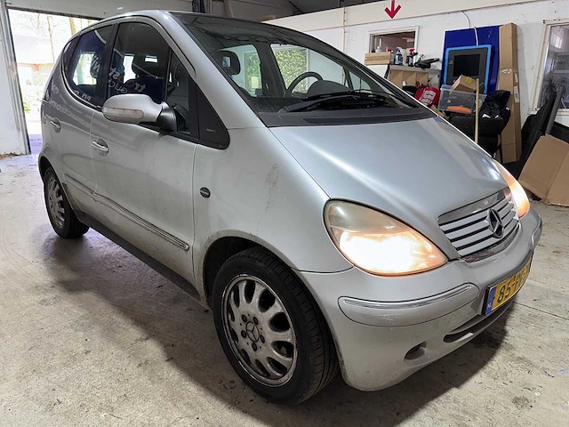 Mercedes-benz - a-klasse - 140 elegance - car - 2004 - afbeelding 9 van  11