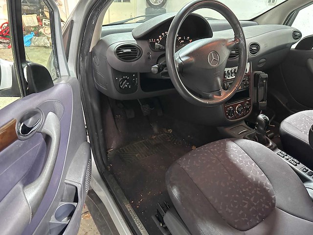 Mercedes-benz - a-klasse - 140 elegance - car - 2004 - afbeelding 11 van  11