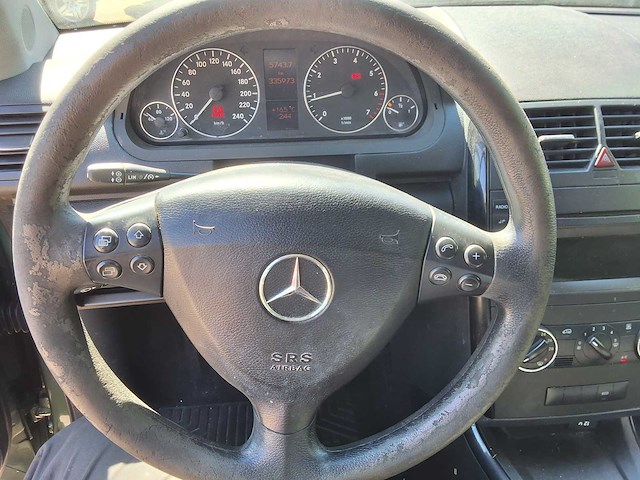 Mercedes-benz - a-klasse - 160 blueeff bns cl. - car - 2010 - afbeelding 5 van  16