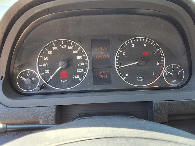 Mercedes-benz - a-klasse - 160 blueeff bns cl. - car - 2010 - afbeelding 6 van  16