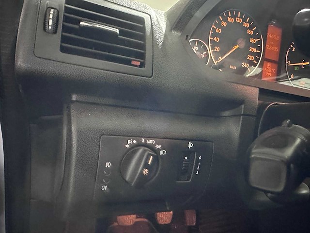 Mercedes-benz - a-klasse - 170 blueeff classic - n-647-ns - afbeelding 2 van  13