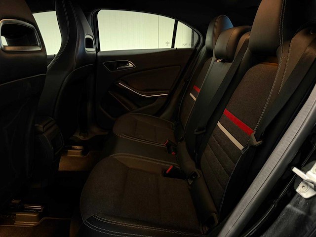 Mercedes-benz - a-klasse - 180 2013 5-klj-49 iaw - afbeelding 3 van  17