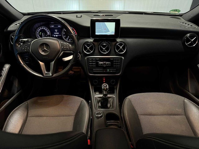 Mercedes-benz - a-klasse - 180 2013 5-klj-49 iaw - afbeelding 4 van  17