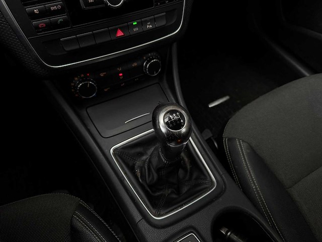 Mercedes-benz - a-klasse - 180 4u3 - car - 2014|8-tgr-29|iaw - afbeelding 2 van  23