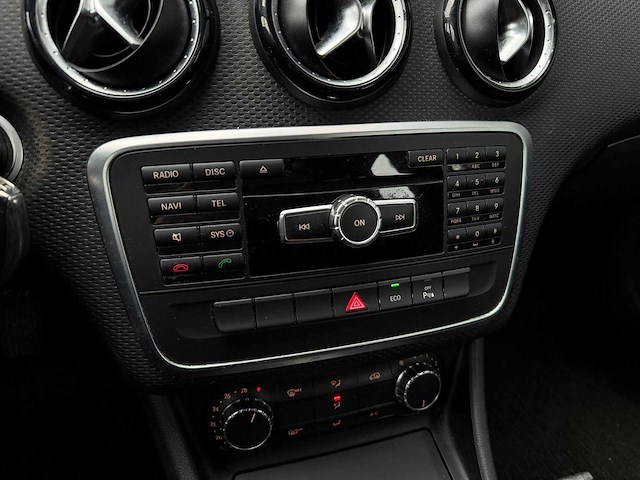 Mercedes-benz - a-klasse - 180 4u3 - car - 2014|8-tgr-29|iaw - afbeelding 9 van  23