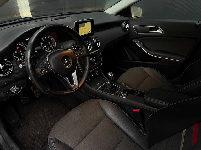 Mercedes-benz - a-klasse - 180 4u3 - car - 2014|8-tgr-29|iaw - afbeelding 6 van  23