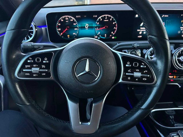 Mercedes-benz - a-klasse - 180 bns solution - car - automaat - 2020 - afbeelding 6 van  29