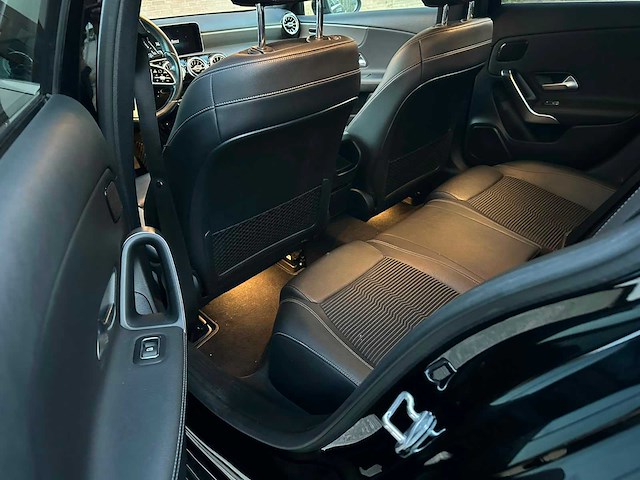 Mercedes-benz - a-klasse - 180 bns solution - car - automaat - 2020 - afbeelding 19 van  29