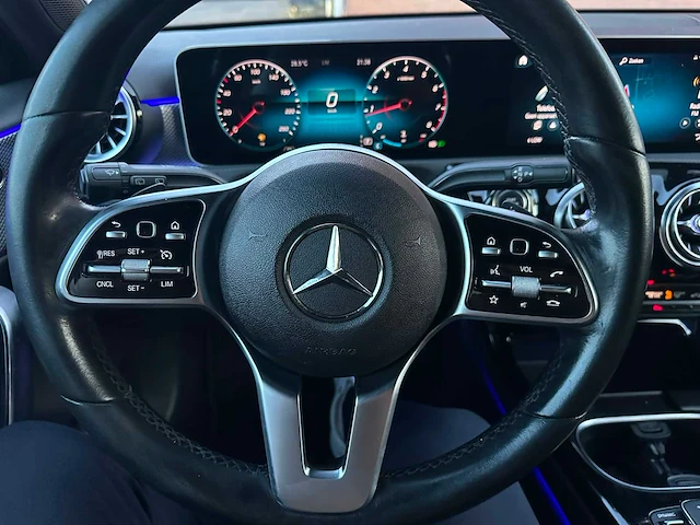 Mercedes-benz - a-klasse - 180 bns solution - car - automaat - 2020 - afbeelding 6 van  29