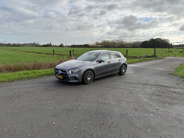 Mercedes-benz - a-klasse - 180 d bns sol. amg - personenauto - afbeelding 1 van  13